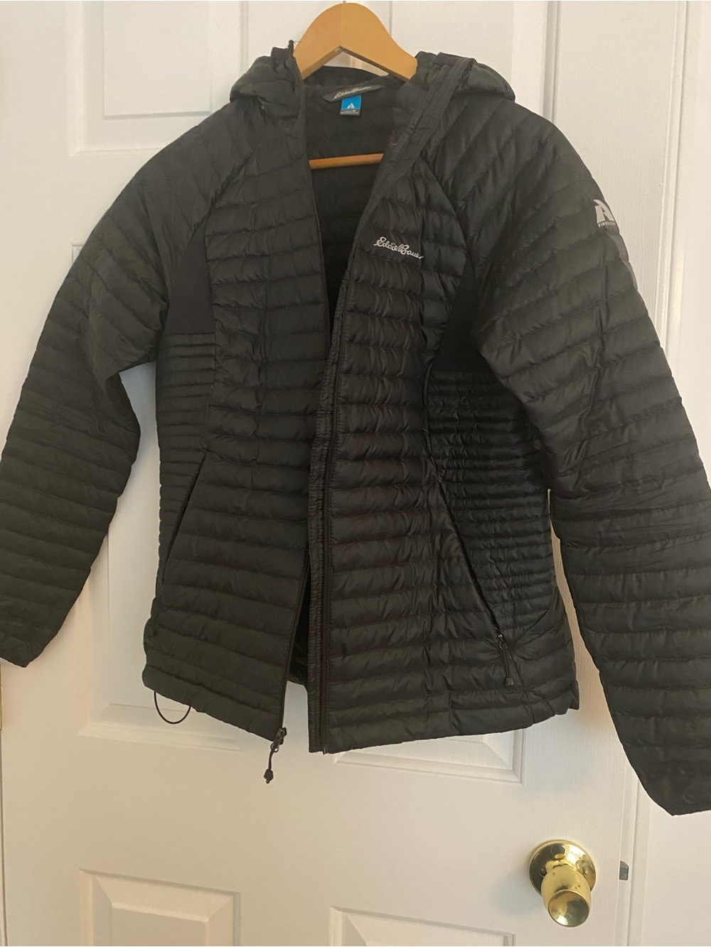 Eddie Bauer Black Quilted Hooded Women's Puffer Coat - Picture 3 of 3